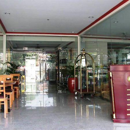 Dragon Home Inn Cebu Buitenkant foto
