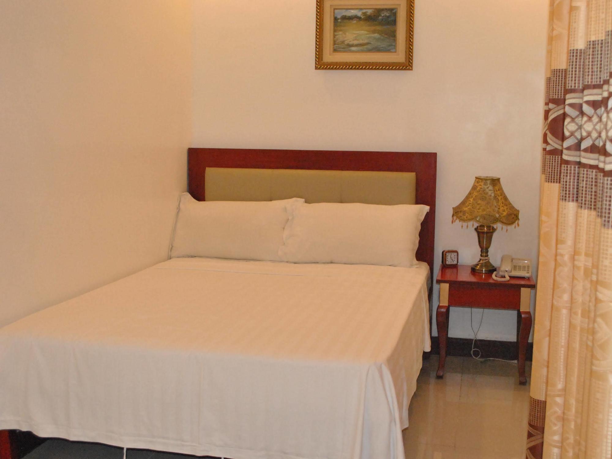 Dragon Home Inn Cebu Buitenkant foto