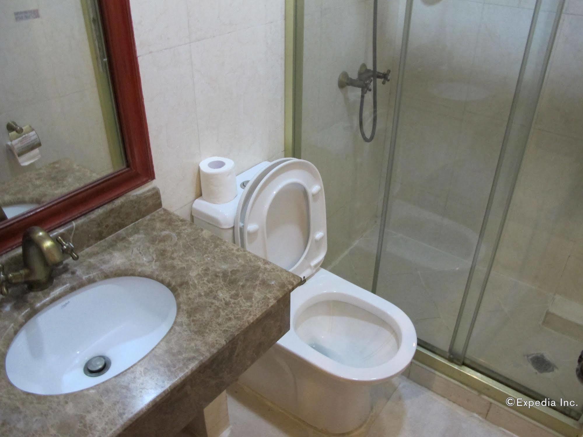 Dragon Home Inn Cebu Buitenkant foto