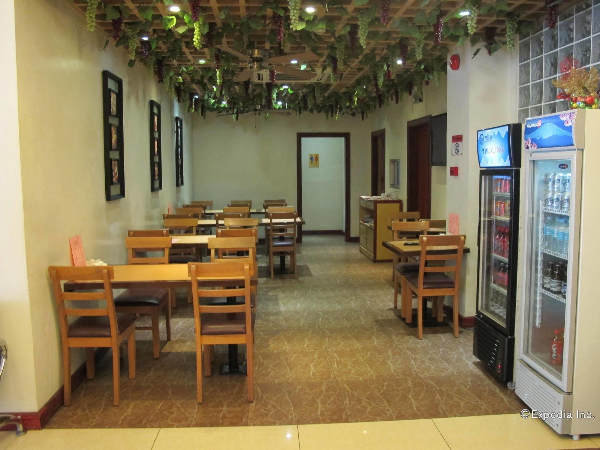 Dragon Home Inn Cebu Buitenkant foto