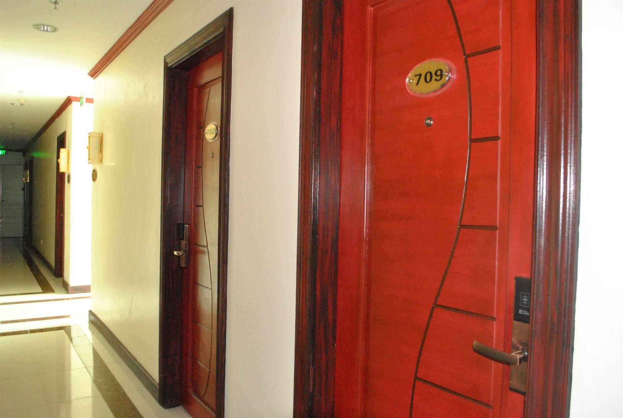 Dragon Home Inn Cebu Buitenkant foto